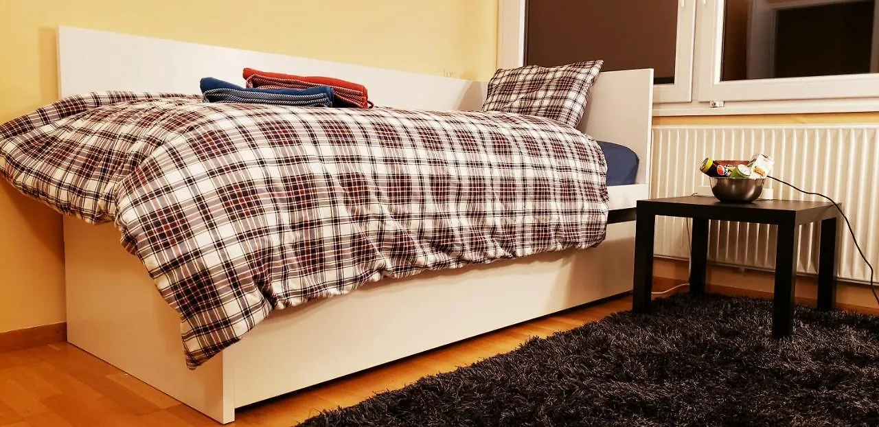 ホームステイ Private Bedroom ブルタンジュ ルクセンブルク